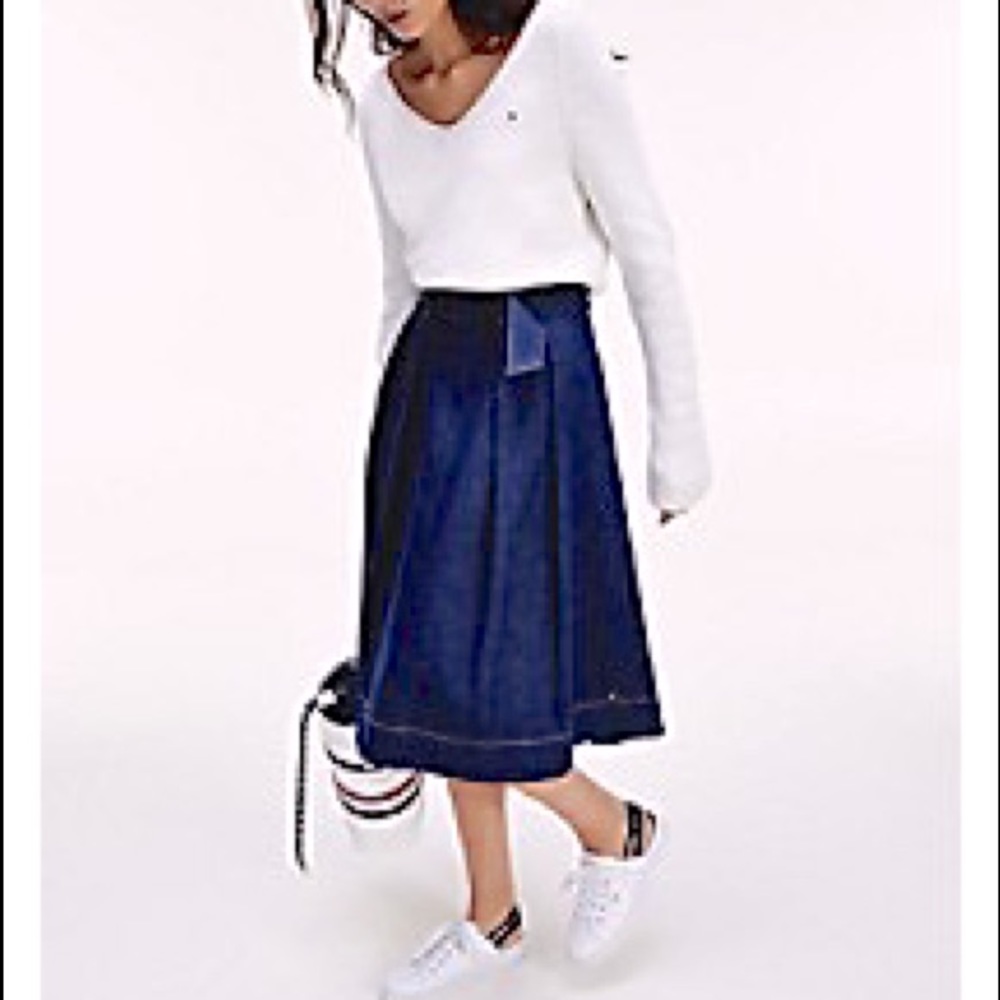 Denim fit flare midi skirt by Tommy Hilfiger size 4
